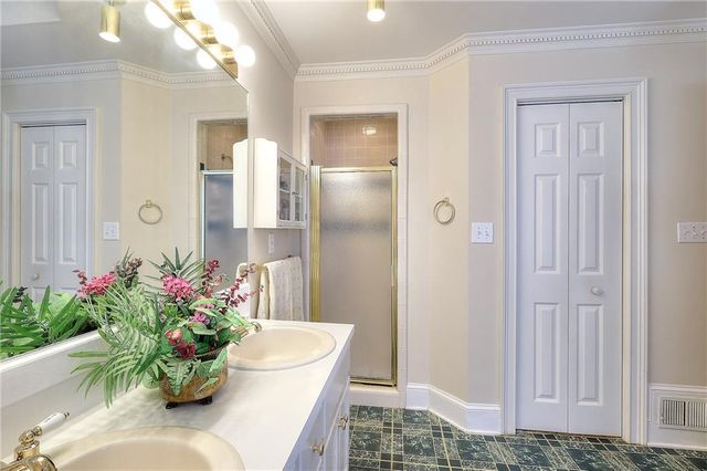 3889 Pineybrook Drive, Loganville, GA 30052
