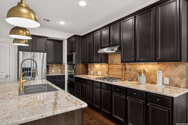 25815 Raven Ridge, San Antonio, TX 78255