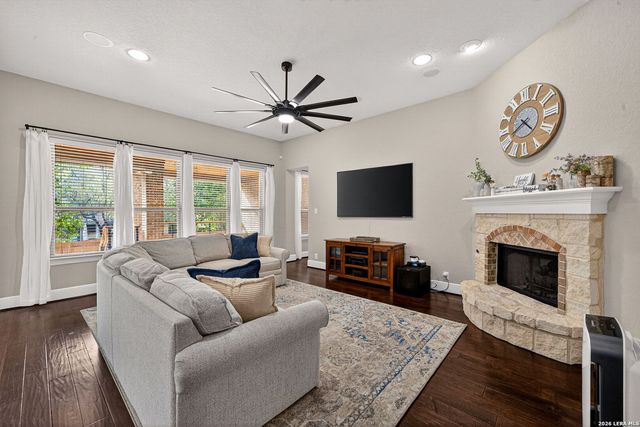 25815 Raven Ridge, San Antonio, TX 78255