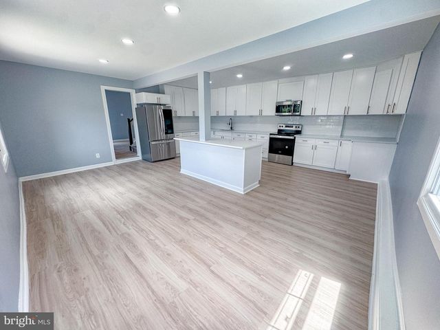 23 KAREN CT, New Castle, DE 19720