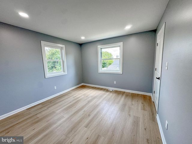 23 KAREN CT, New Castle, DE 19720