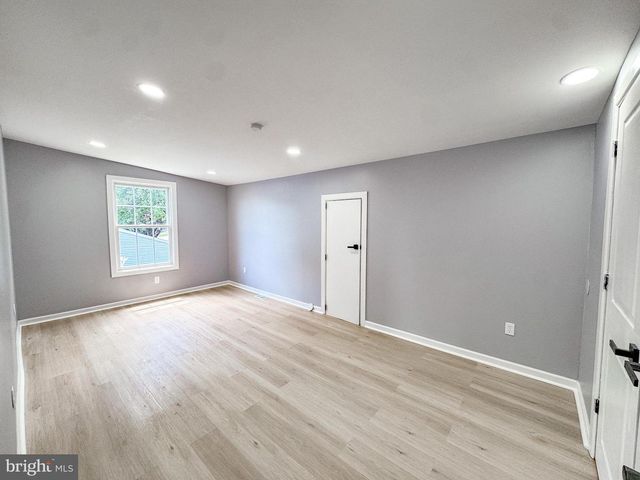 23 KAREN CT, New Castle, DE 19720