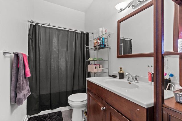 120 E PACIFIC STREET, Appleton, WI 54911