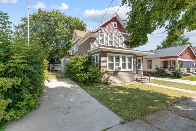 120 E PACIFIC STREET, Appleton, WI 54911