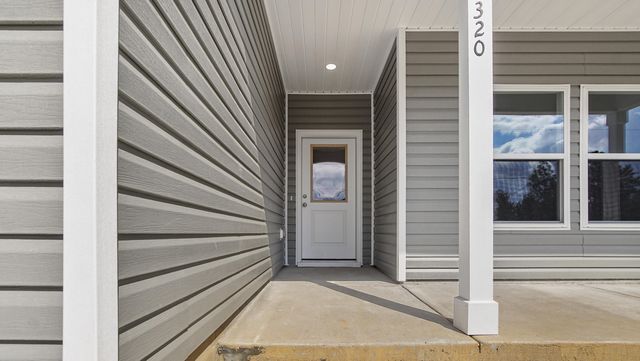 320 Woodlands Boulevard, Defuniak Springs, FL 32433