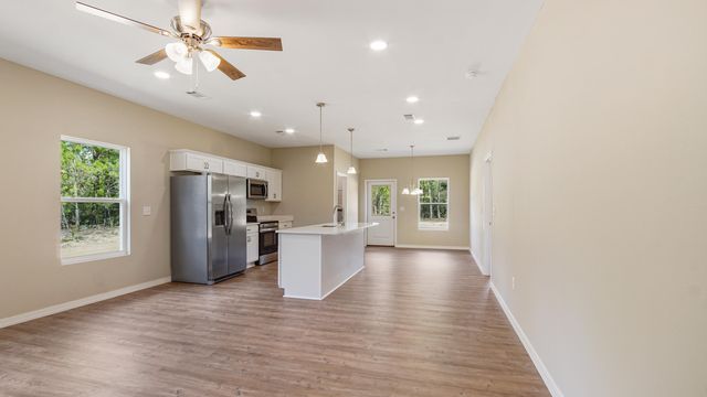 320 Woodlands Boulevard, Defuniak Springs, FL 32433