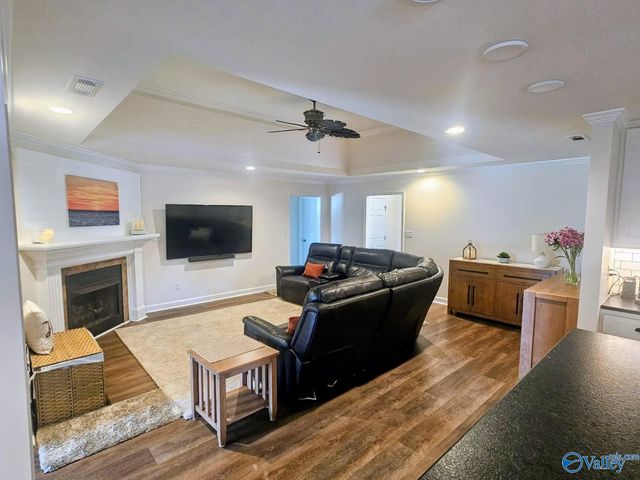 20 Jack Thomas Court, Hartselle, AL 35640