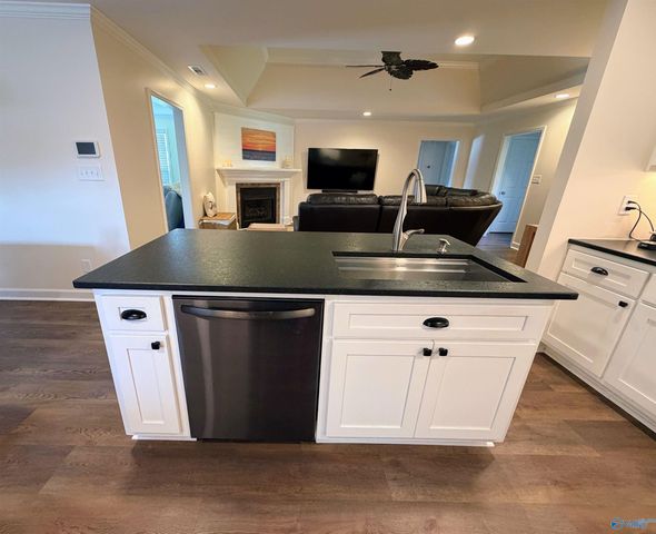 20 Jack Thomas Court, Hartselle, AL 35640