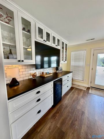 20 Jack Thomas Court, Hartselle, AL 35640