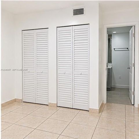 5580 W 26th Court 102, Hialeah, FL 33016