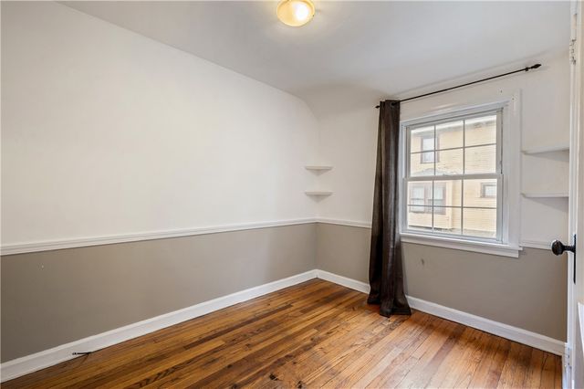 902 Delaware Ave, New Castle, PA 16105