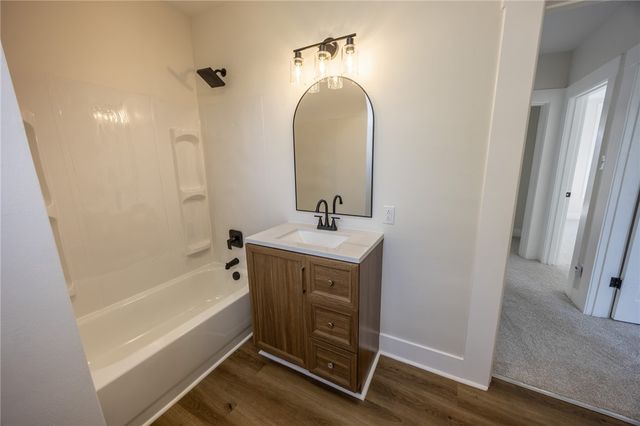 221 Glenn Ave, Canonsburg, PA 15317