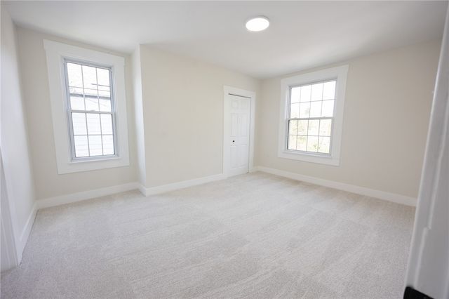 221 Glenn Ave, Canonsburg, PA 15317
