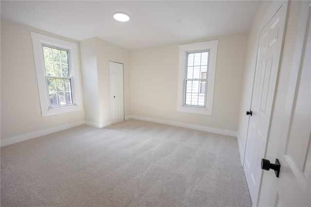 221 Glenn Ave, Canonsburg, PA 15317