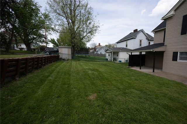 221 Glenn Ave, Canonsburg, PA 15317
