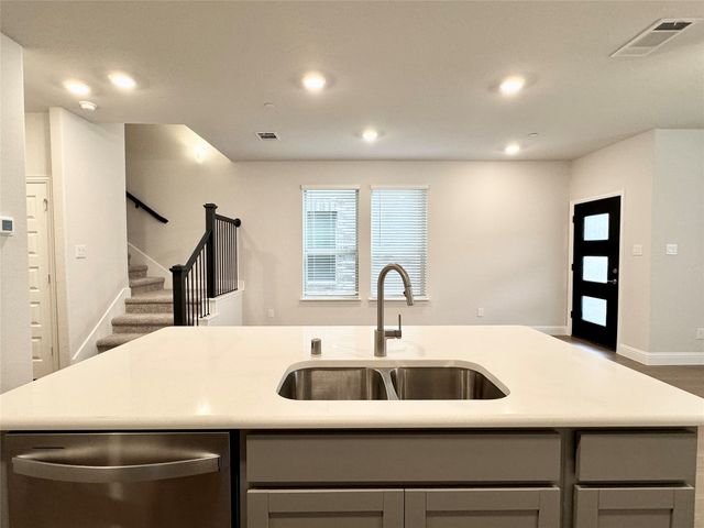 7830 Bayside Drive, Rowlett, TX 75088