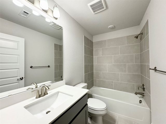 7830 Bayside Drive, Rowlett, TX 75088