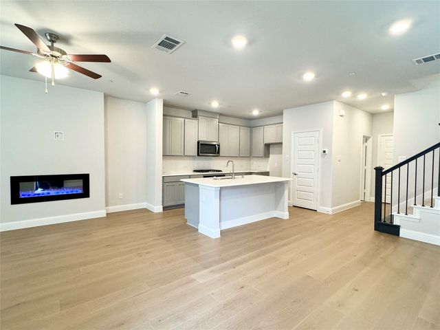 7830 Bayside Drive, Rowlett, TX 75088