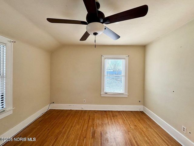 4227 Caroline Avenue, Toledo, OH 43612