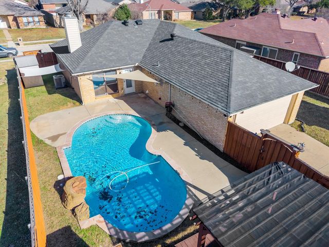 828 Arbor Downs Drive, Plano, TX 75023