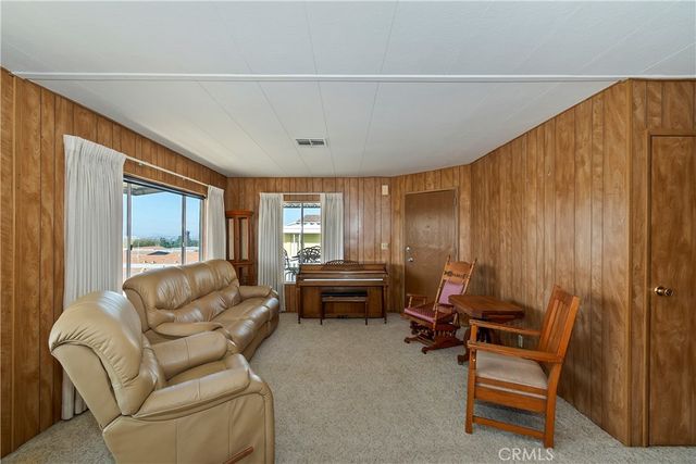 3850 Atlantic Avenue 276, Highland, CA 92346