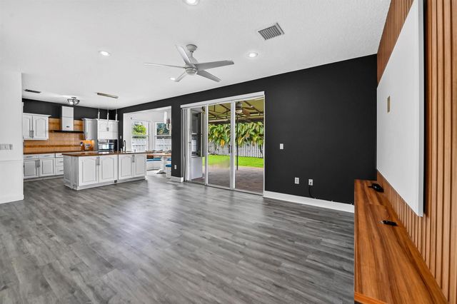 4065 SW 152nd Avenue, Miramar, FL 33027