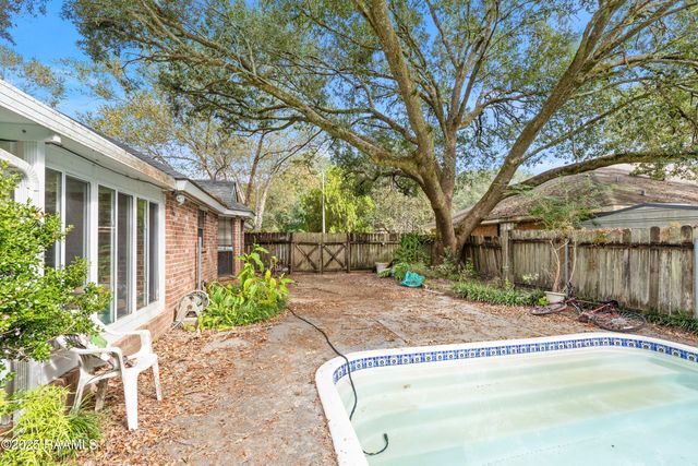 157 Greenfield Drive, Carencro, LA 70520