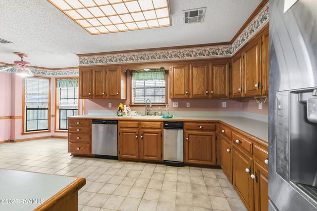 157 Greenfield Drive, Carencro, LA 70520