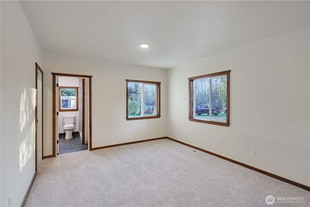 10802 Eatonville Highway E, Eatonville, WA 98328