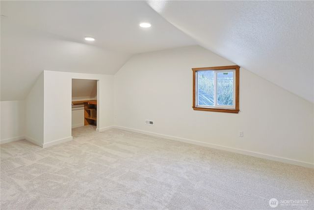 10802 Eatonville Highway E, Eatonville, WA 98328