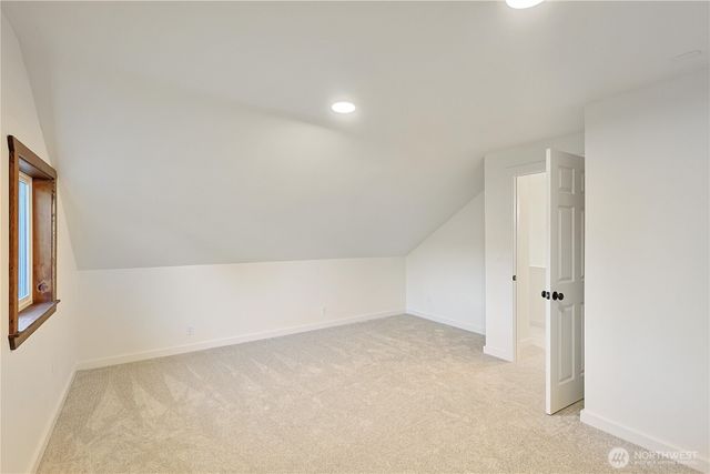 10802 Eatonville Highway E, Eatonville, WA 98328