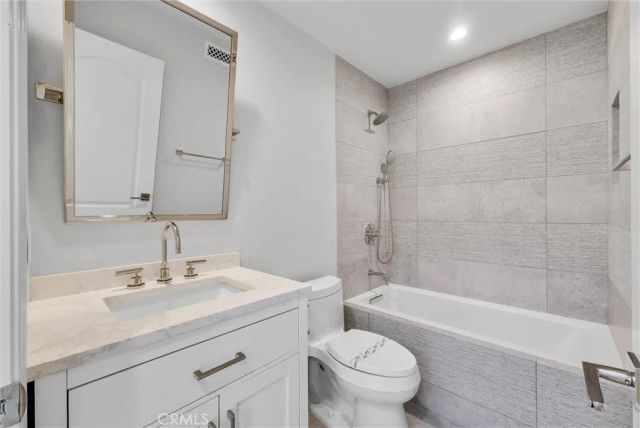 11 Roma Court, Newport Coast, CA 92657