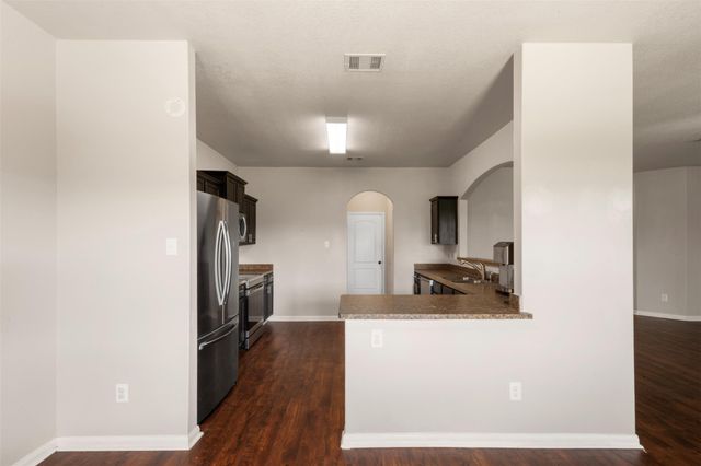 5926 Golden Cove Road, Cove, TX 77523