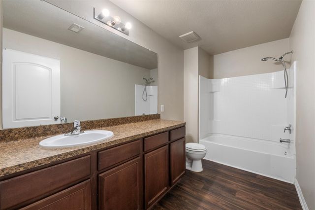 5926 Golden Cove Road, Cove, TX 77523