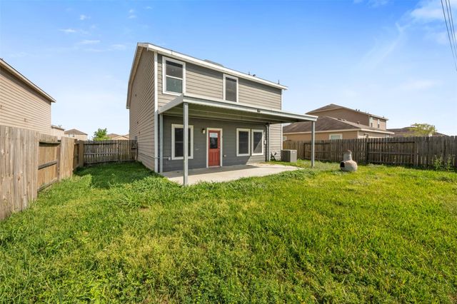 5926 Golden Cove Road, Cove, TX 77523