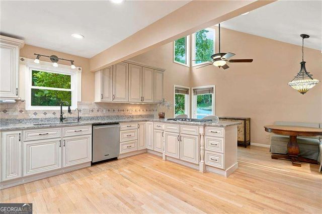 765 Wheeler Peak Way, Johns Creek, GA 30022