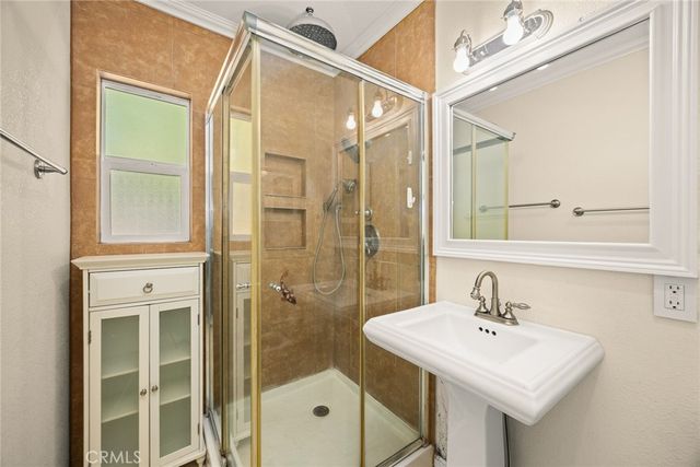 745 E Grandview, Sierra Madre, CA 91024
