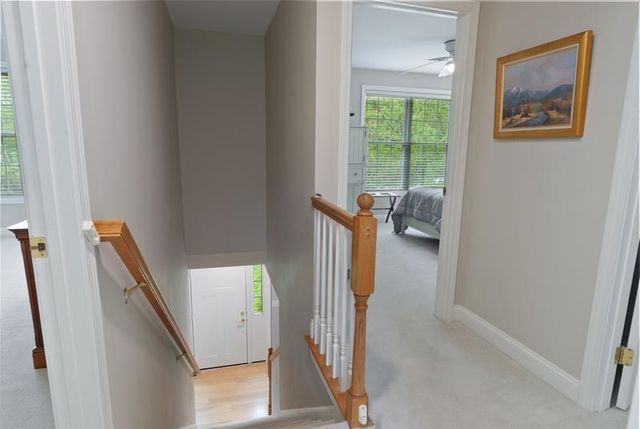 80 Ridgetop Lane, Henniker, NH 03242