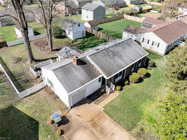 1227 Moyer RD, Newport News, VA 23608