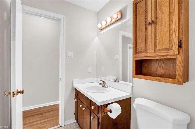 1227 Moyer RD, Newport News, VA 23608