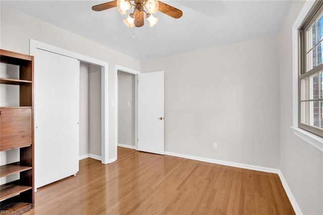 1227 Moyer RD, Newport News, VA 23608