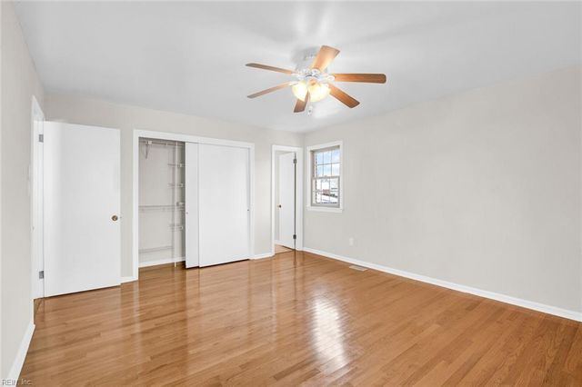 1227 Moyer RD, Newport News, VA 23608