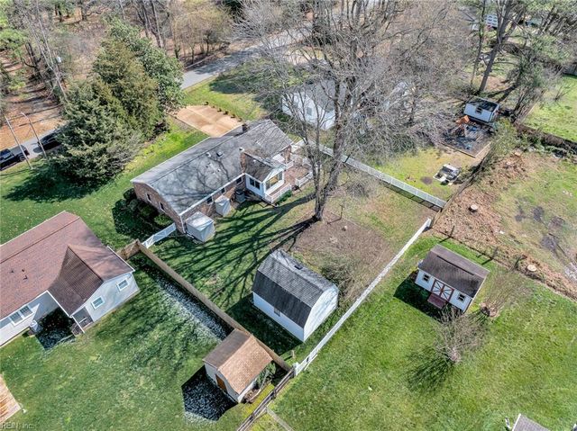 1227 Moyer RD, Newport News, VA 23608