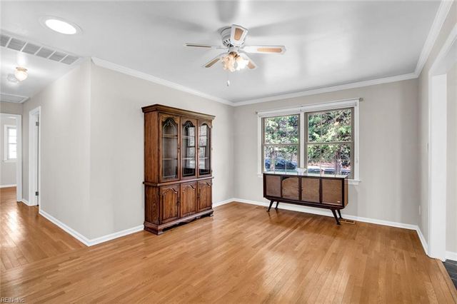 1227 Moyer RD, Newport News, VA 23608