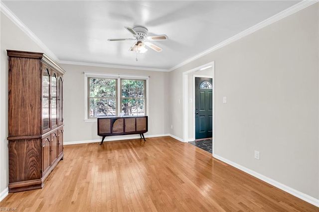 1227 Moyer RD, Newport News, VA 23608