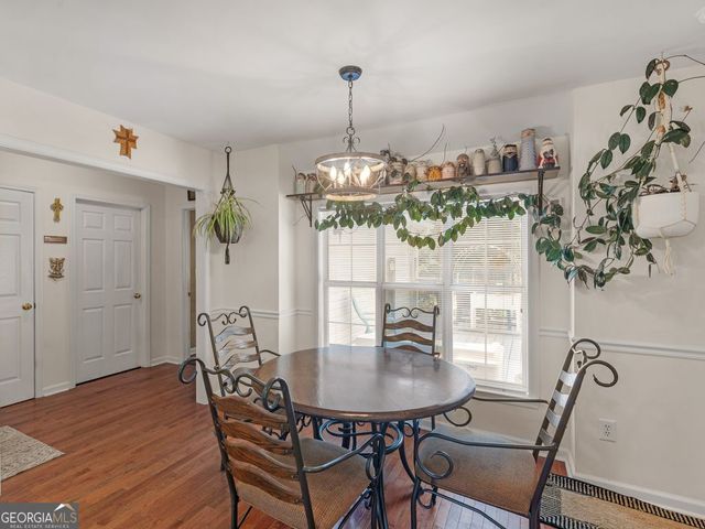 300 Farm View Court, Locust Grove, GA 30248