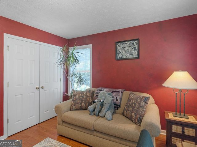 300 Farm View Court, Locust Grove, GA 30248