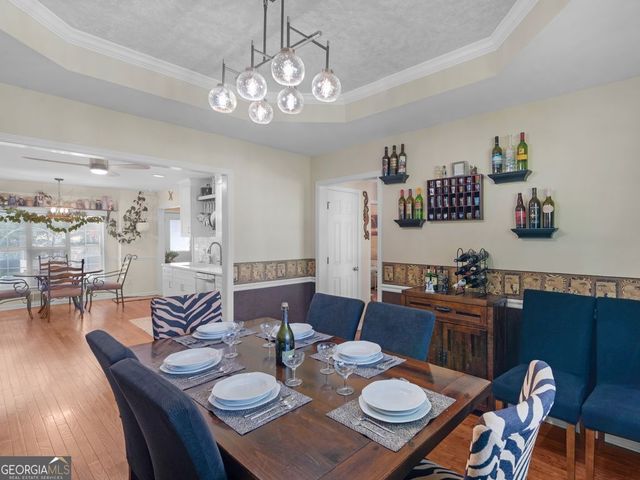 300 Farm View Court, Locust Grove, GA 30248