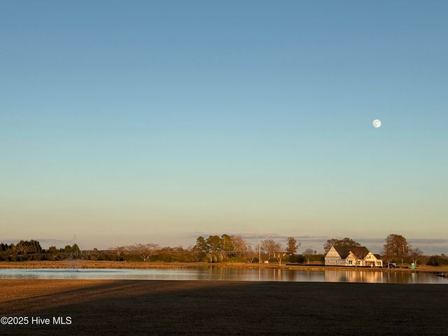 119 Quarter Horse Loop, Hertford, NC 27944