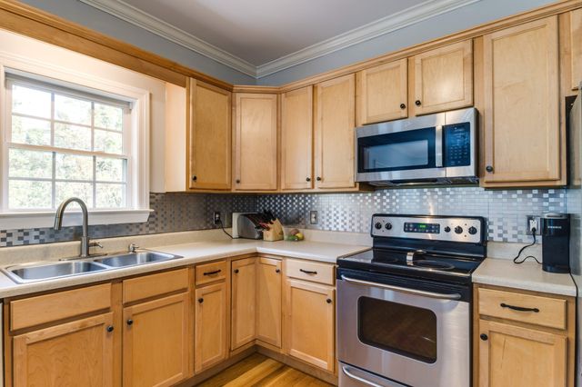 1701 Fallen Acorn Ct, Murfreesboro, TN 37129